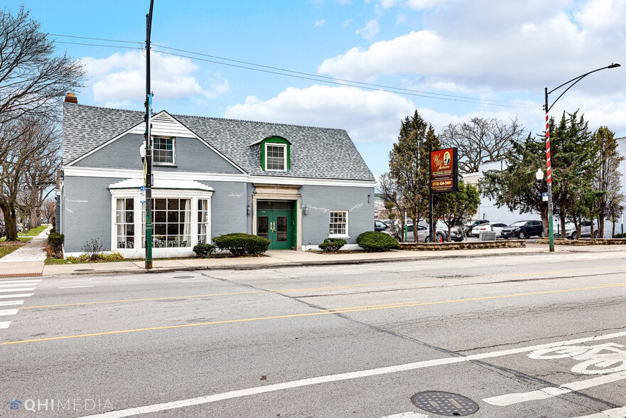 More Photos Of 2701 W 63rd St, Chicago Funeral Home For Sale