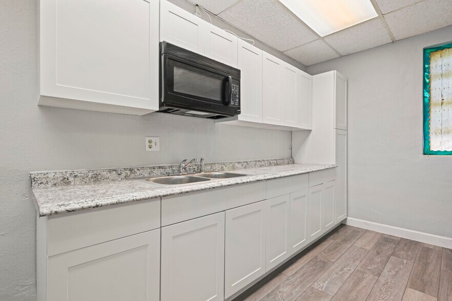 More Photos Of 224 NW Avenue G, Belle Glade Religious Facility For Sale