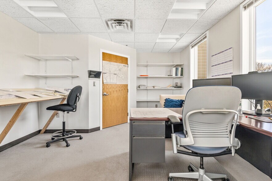 More Photos Of 491 Maple St, Danvers Office For Sale