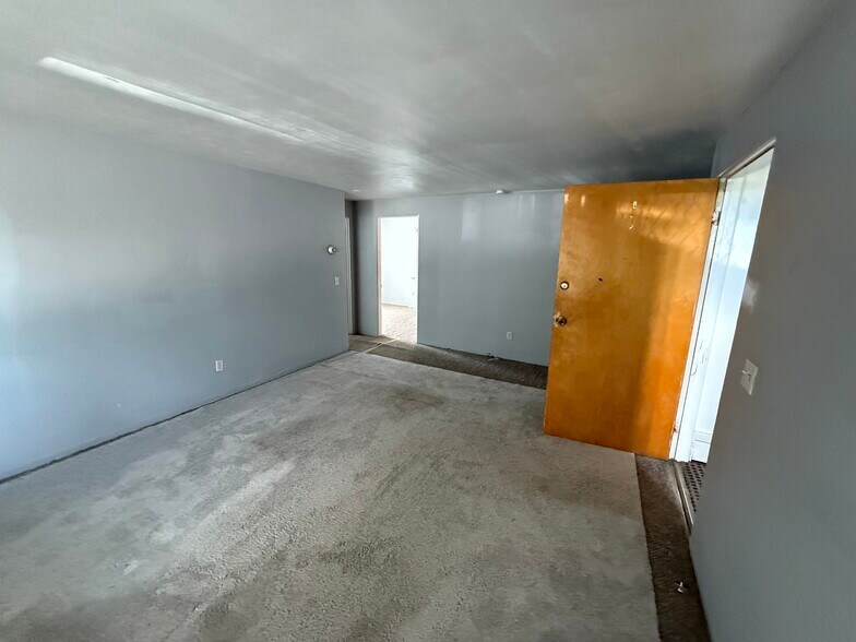 More Photos Of 371 Indian Church Rd, Buffalo Apartments For Sale