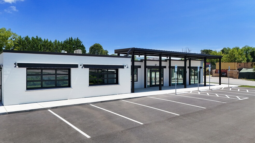 More Photos Of 1449 Smokey Park Hwy, Candler General Retail For Lease