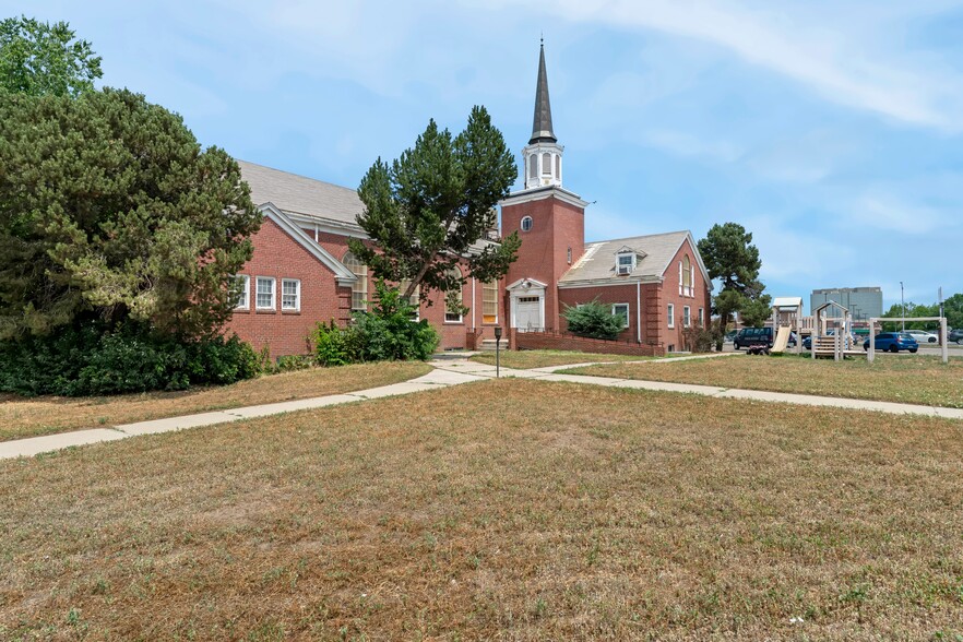 More Photos Of 999 S Colorado Blvd, Denver Religious Facility For Lease