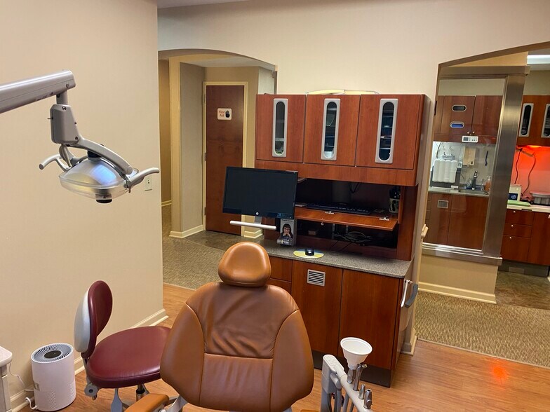 More Photos Of 601 Bethlehem Pike, Montgomeryville Medical For Sale