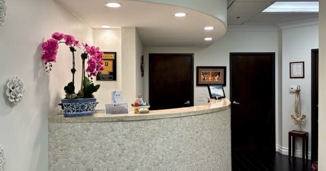 More Photos Of 20072 SW Birch St, Newport Beach Medical For Lease