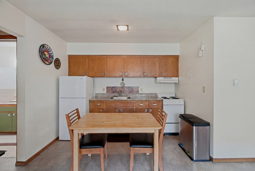 More Photos Of 394 Pierce St, Saint Paul Apartments For Sale