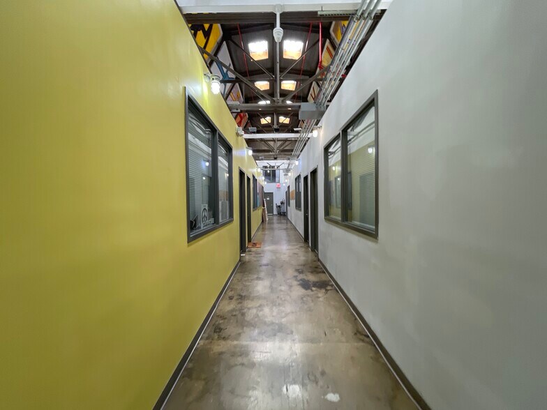 More Photos Of 55 Meadow St, Brooklyn Manufacturing For Lease