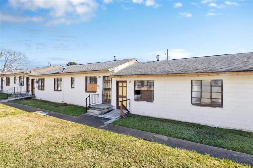 More Photos Of 608 1st St S, Birmingham Apartments For Sale