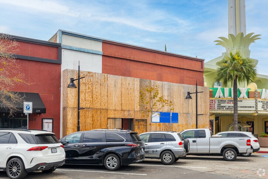More Photos Of 222 N Brand Blvd, Glendale Storefront For Lease