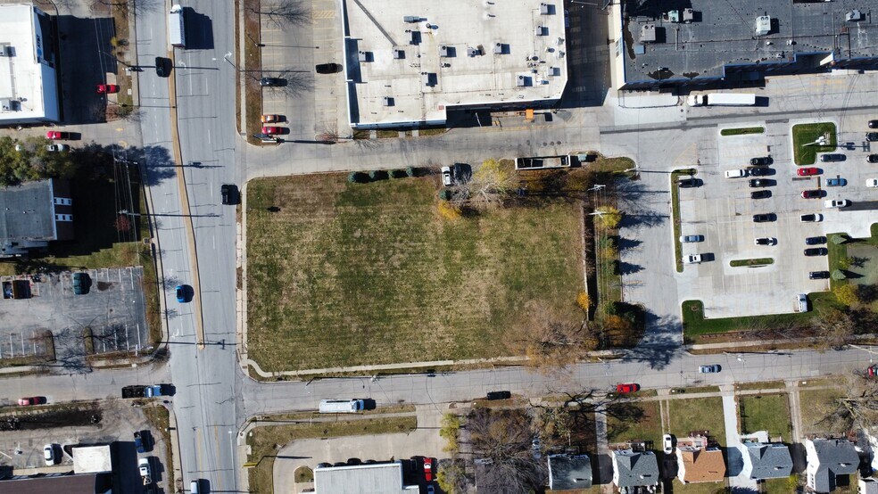 More Photos Of 5701 Douglas Ave, Des Moines Land For Sale