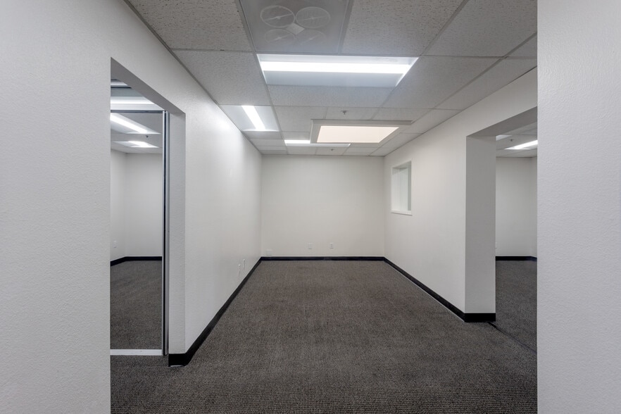 More Photos Of 1580 Oakland Rd, San Jose Unknown For Lease