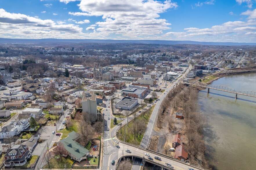 More Photos Of 2 S Main St, Pittston Loft Creative Space For Lease