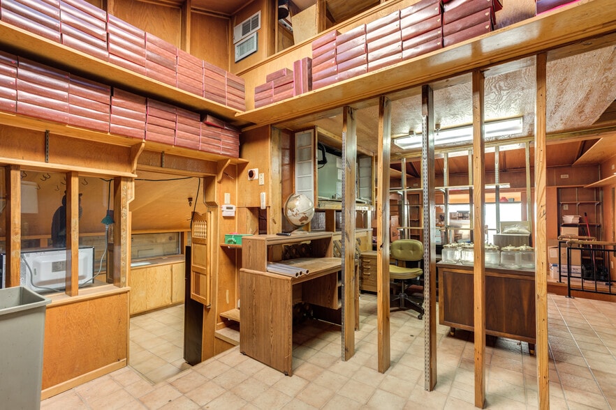 More Photos Of 4119 Marsha Sharp Fwy, Lubbock Freestanding For Sale