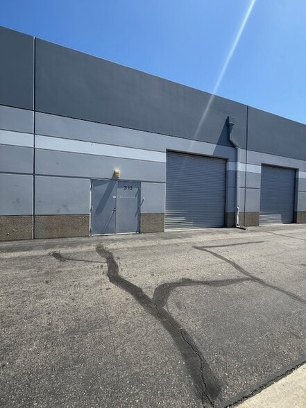 More Photos Of 301-315 N Berry St, Brea Light Distribution For Sale