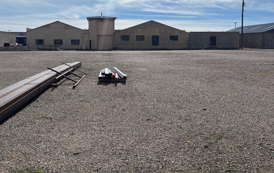 More Photos Of 601 Haines Ave NW, Albuquerque Warehouse For Sale