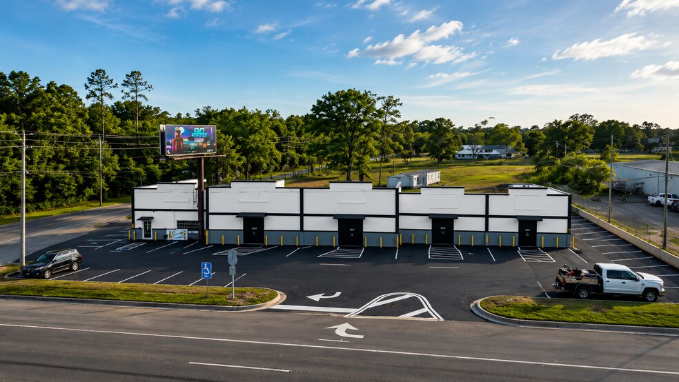 Primary Photo Of 6505-6509 Highway 29, Molino Freestanding For Lease