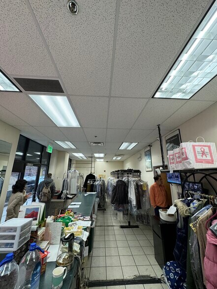 More Photos Of 1260 W Washington Blvd, Chicago Multifamily For Sale