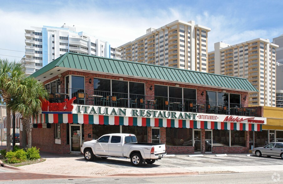 More Photos Of 3496 N Ocean Blvd, Fort Lauderdale Storefront Retail Office For Sale