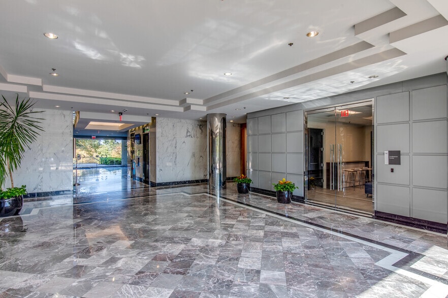 More Photos Of 6404 Ivy Ln, Greenbelt Unknown For Lease