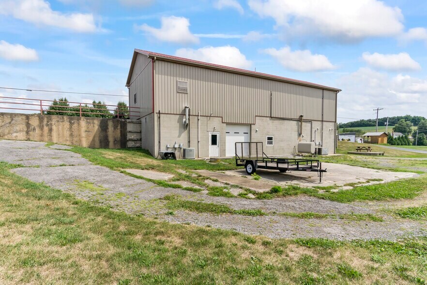 More Photos Of 2983 Cove Mountain Rd, Martinsburg Convenience Store For Sale