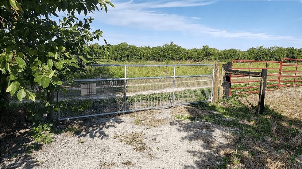 More Photos Of 14255 113th St, Fellsmere Land For Sale