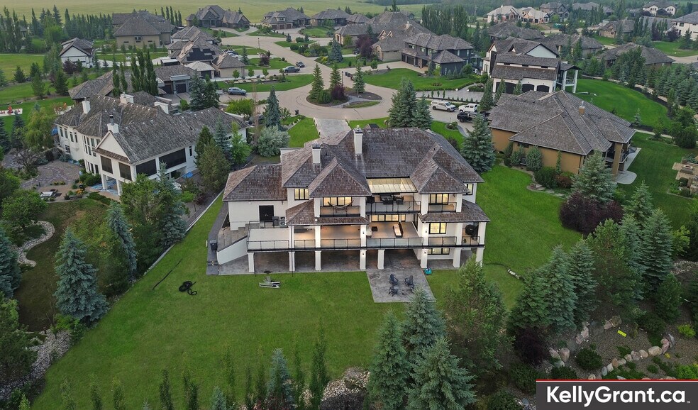 More Photos Of 136 River Heights Ln, Sturgeon County Multifamily For Sale