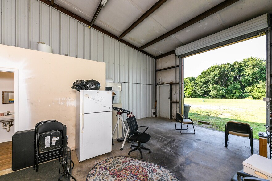 More Photos Of 1262 Eastgate Rd, Midlothian Warehouse For Sale