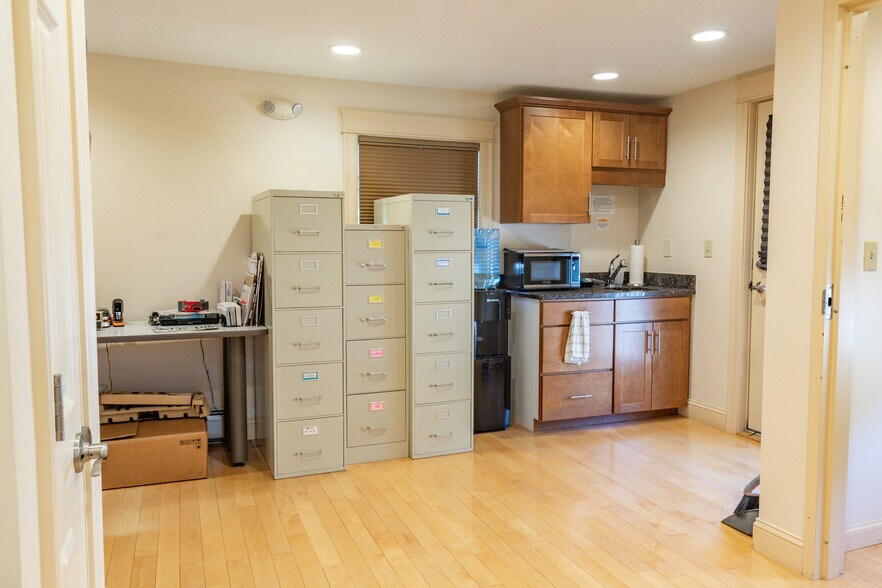 More Photos Of 61 County Rd, Gorham Office For Sale