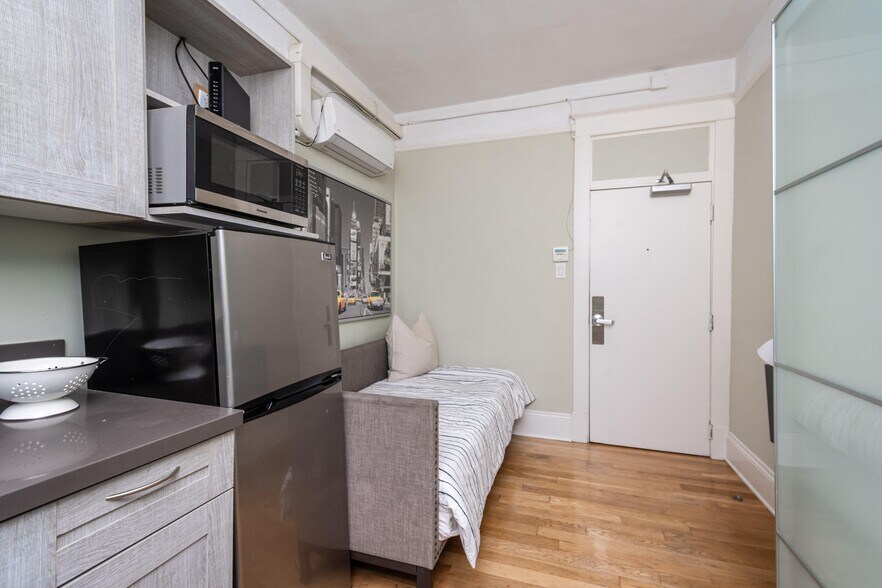 More Photos Of 1010 10th St, Sacramento Apartments For Sale