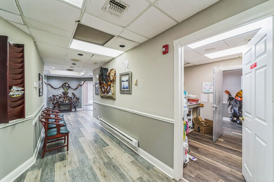 More Photos Of 326 Broad St, Red Bank Medical For Sale