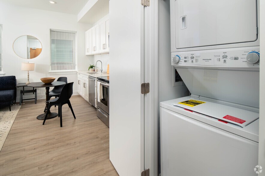 More Photos Of 2201 Washington Ave, Philadelphia Apartments For Lease