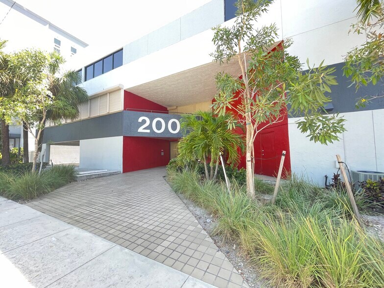 More Photos Of 200 N Andrews Ave, Fort Lauderdale Office For Lease