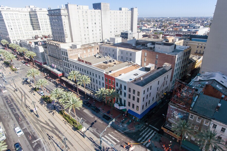 More Photos Of 121 Royal St, New Orleans Hotel For Sale