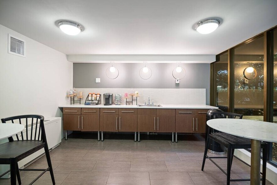 More Photos Of 8750 Georgia Ave, Silver Spring Apartments For Lease