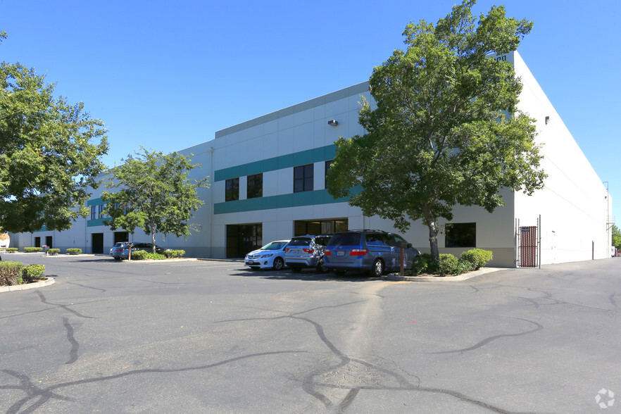 Primary Photo Of 1000 Business Park Dr, Dixon Warehouse For Lease