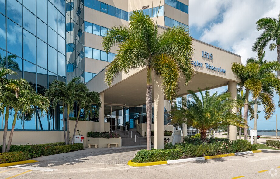More Photos Of 1515 N Flagler Dr, West Palm Beach Medical For Lease