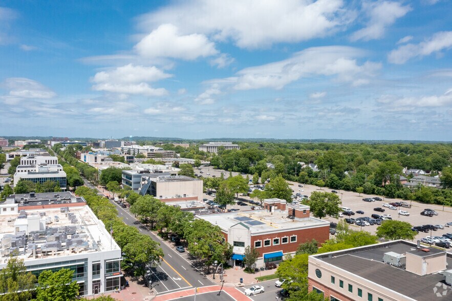 More Photos Of 901 Franklin Ave, Garden City Medical For Lease