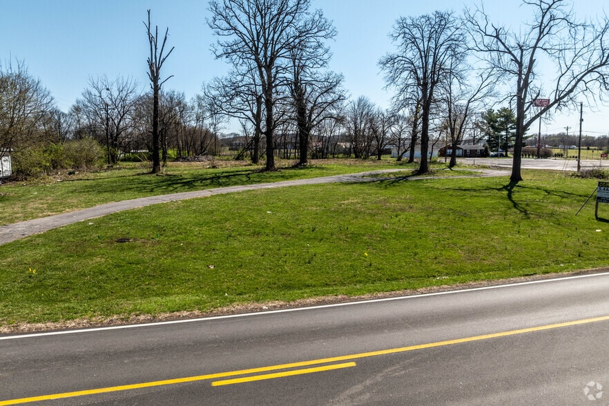 More Photos Of 577 S Main Street, Smiths Grove Land For Sale