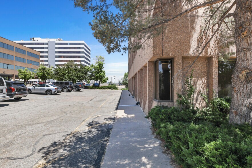 More Photos Of 9025 E Kenyon Ave, Denver Office For Lease