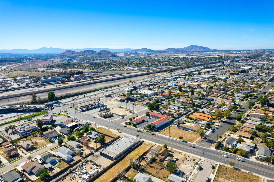 More Photos Of 372 N Mt. Vernon Ave, Colton Warehouse For Sale