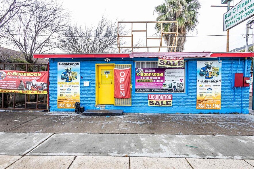 More Photos Of 3002 Santa Ursula Ave, Laredo General Retail For Sale