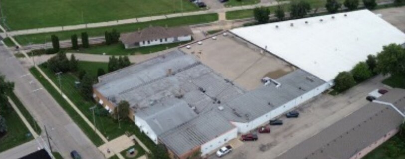 Primary Photo Of 402 N Main St, Walworth Warehouse For Sale