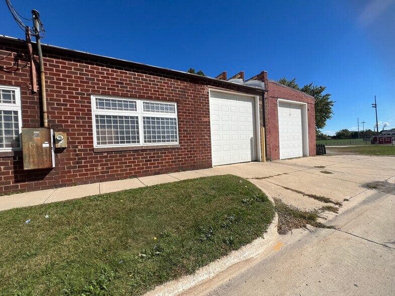 More Photos Of 111 Jones Ave, Monroe Warehouse For Lease