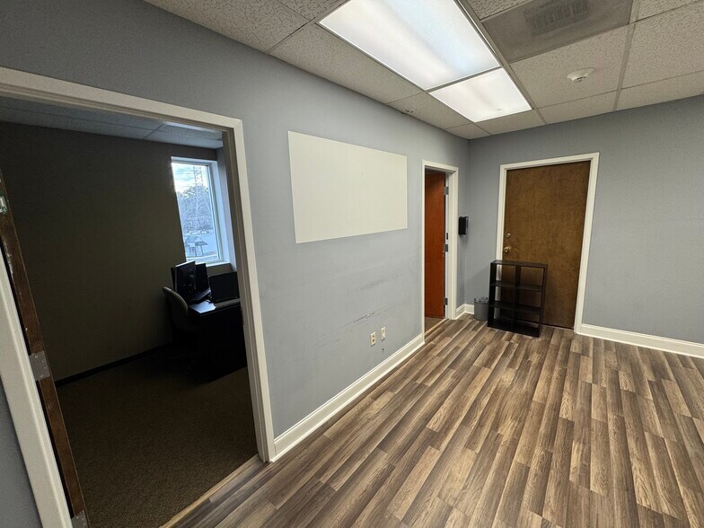 More Photos Of 3079 SW Campbellton Rd, Atlanta Medical For Sale