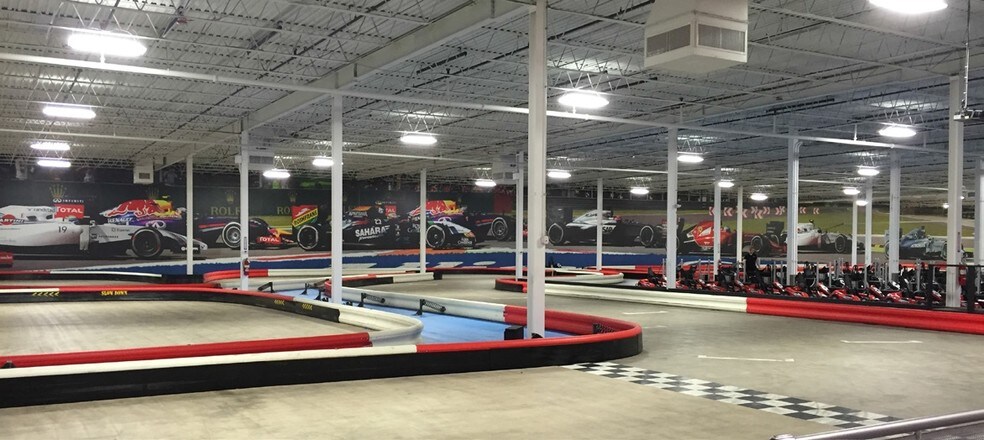 More Photos Of 40 Fordham Rd, Wilmington Warehouse For Lease