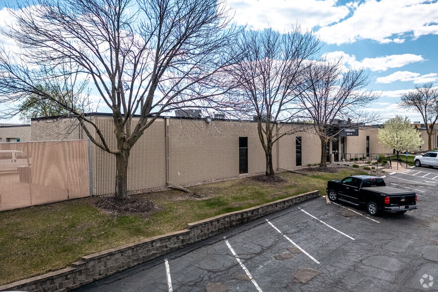 More Photos Of 7308 Aspen Ln N, Brooklyn Park Unknown For Lease