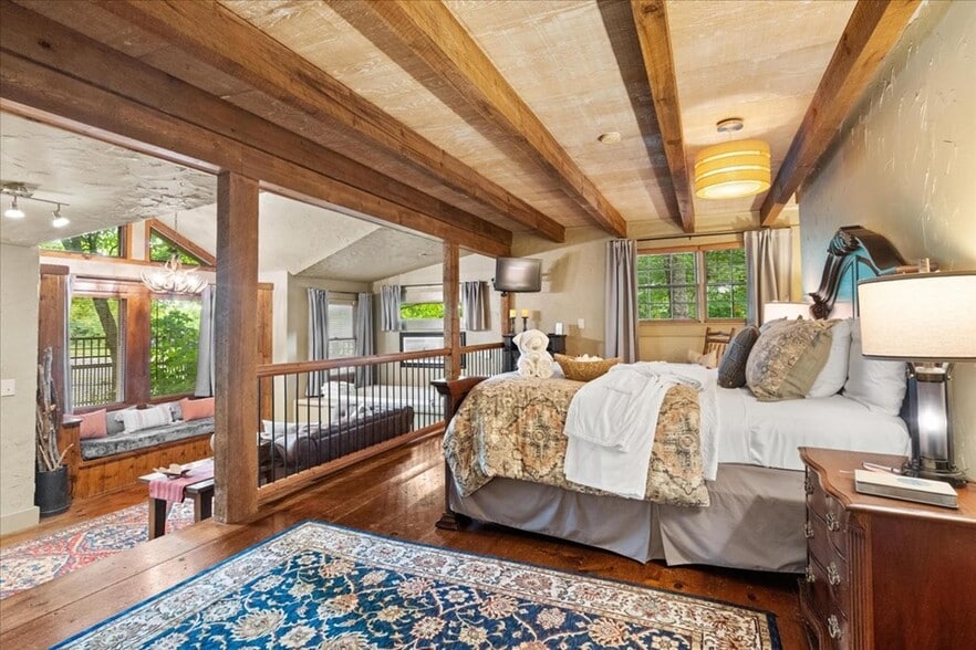 More Photos Of 9420 Hwy 52, Chatsworth Hospitality For Sale