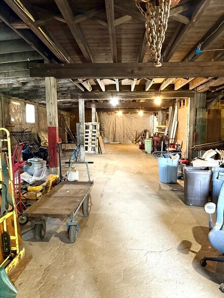 More Photos Of 55 Mill St, Brookfield Industrial For Sale