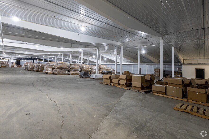 More Photos Of 10 Greenfield Rd, South Deerfield Unknown For Lease