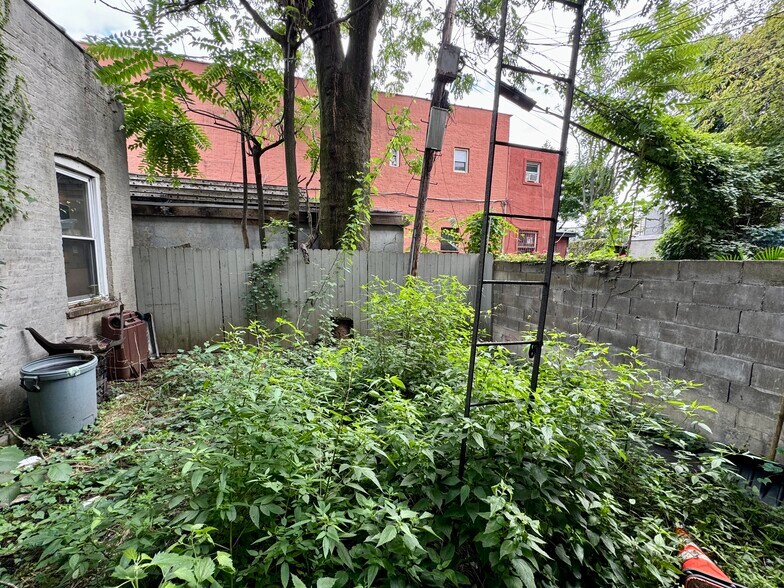 More Photos Of 1059 Nostrand Ave, Brooklyn Storefront Retail Residential For Lease