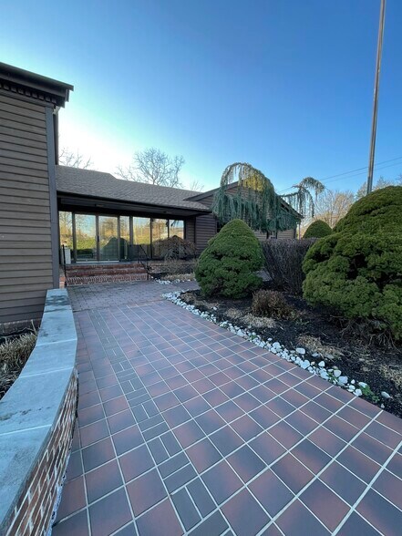 More Photos Of 1780 Swede Rd, Blue Bell Office For Sale